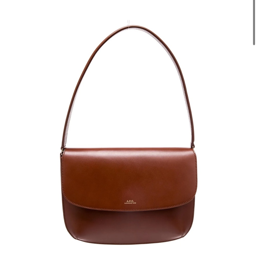 A.P.C. SARAH SHOULDER BAG iN Chestnut